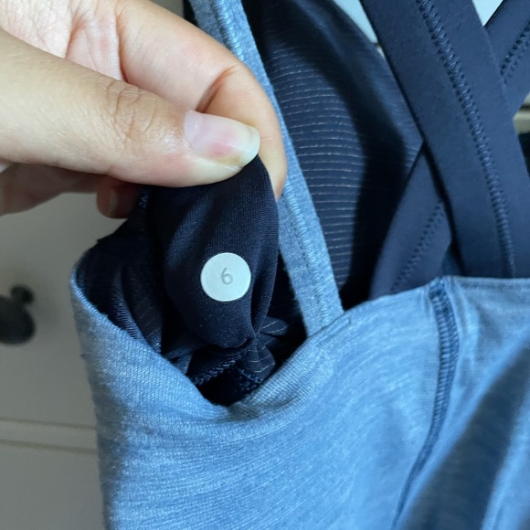 Lululemon Tank - Picture 5 of 6